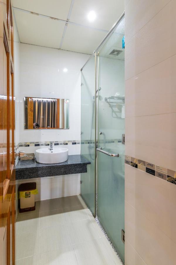 Golden Hotel Vung Tau Exterior photo